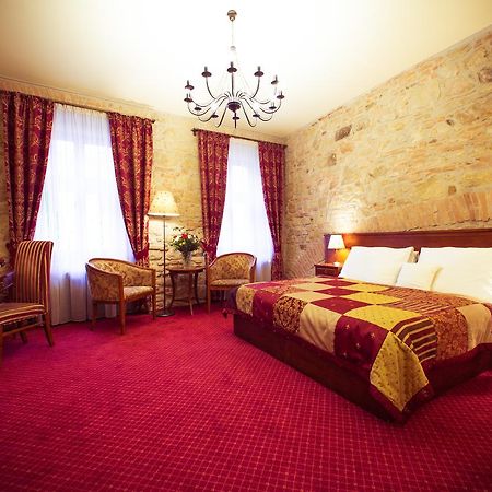 Hotel Rous Πίλζεν Εξωτερικό φωτογραφία