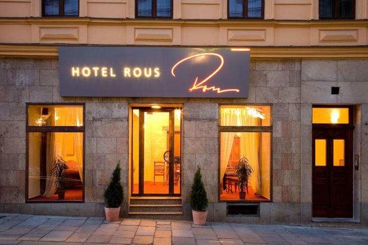 Hotel Rous Πίλζεν Εξωτερικό φωτογραφία