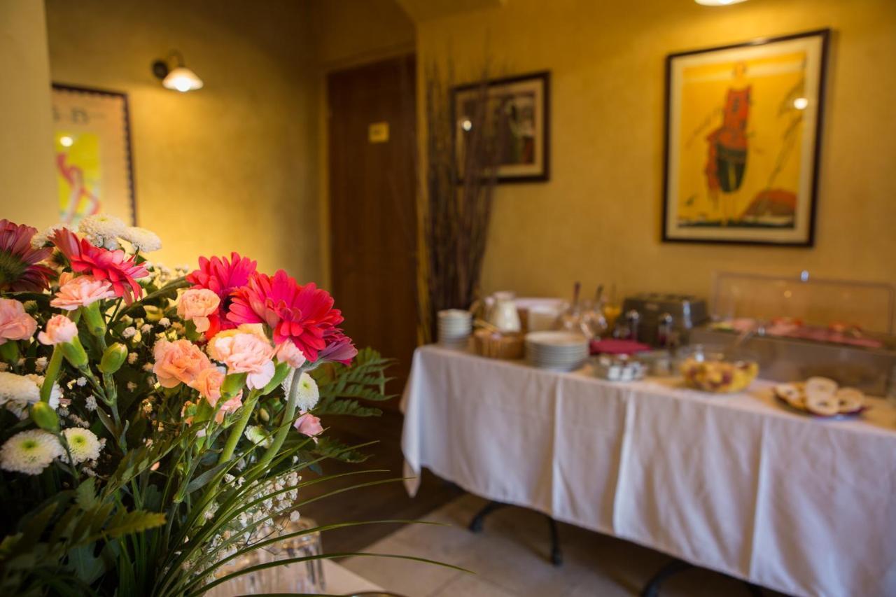 Hotel Rous Πίλζεν Εξωτερικό φωτογραφία