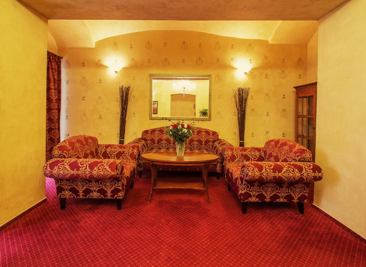 Hotel Rous Πίλζεν Εξωτερικό φωτογραφία